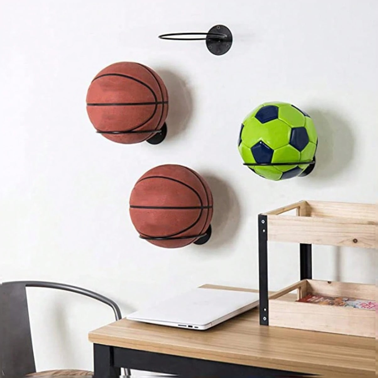 Rak Pajangan Bola Basket yang  - Badminton Zone ulasan dan harga